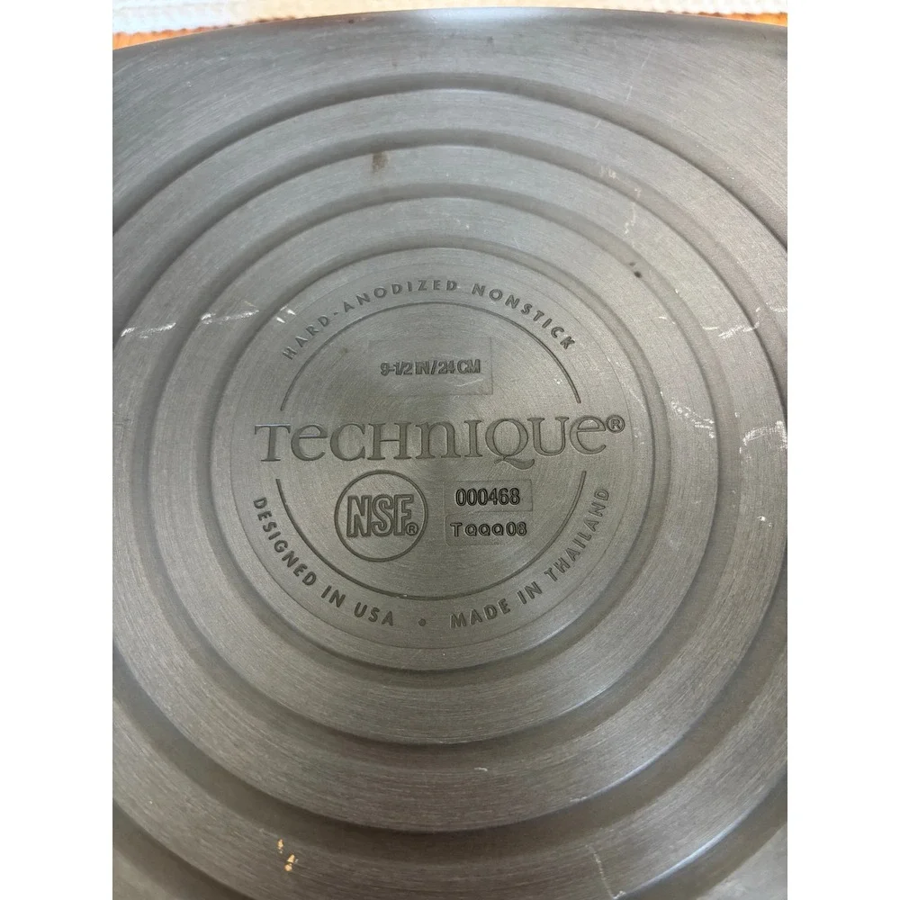Technique Hard Anodized Nonstick 9.5